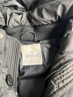 Winterjacke Marke Moncler gebrauch Zustand Niedersachsen - Ilsede Vorschau