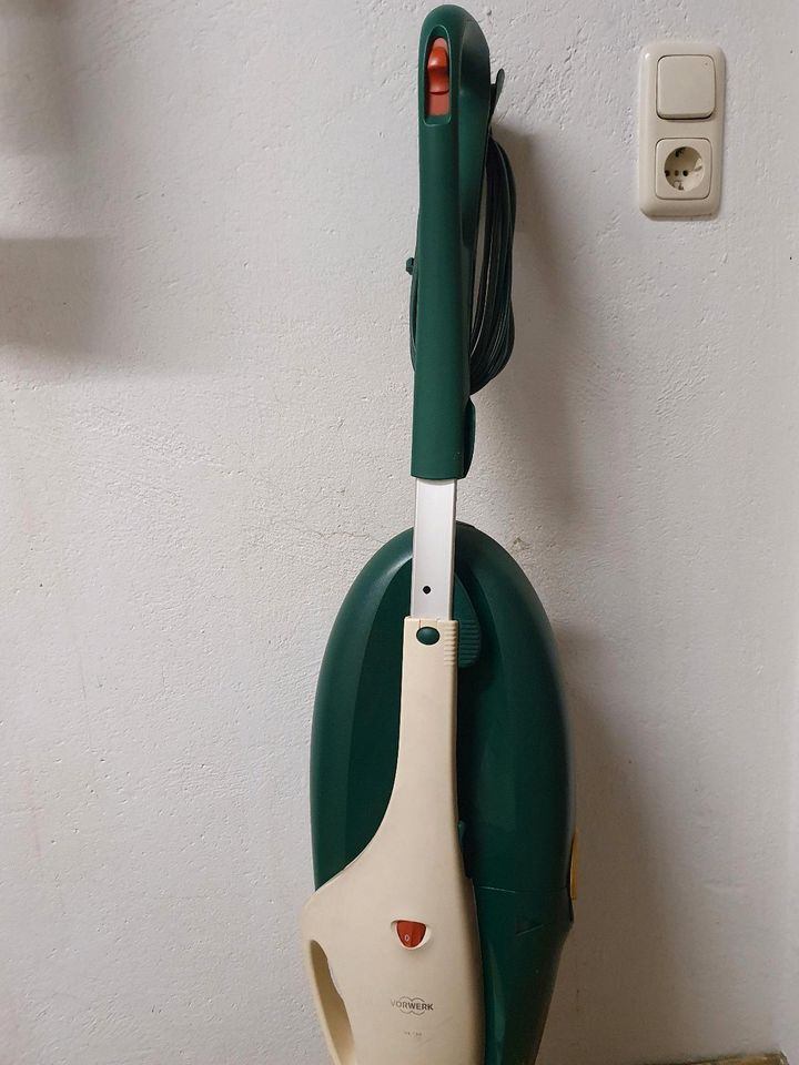 Vorwerk Kobold 135 mit Elektrobürste EB 351 inkl. Beutel in Niederviehbach