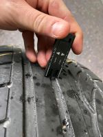 Dunlop Winterreifen 2 Stück 225/55R17 Baden-Württemberg - Korntal-Münchingen Vorschau