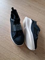 UGG Schuhe Neu Orginal 39 Neu Hessen - Frankenberg (Eder) Vorschau