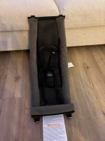 Thule Baby Hängematte Chariot Infant Sling Hamburg-Mitte - HafenCity Vorschau