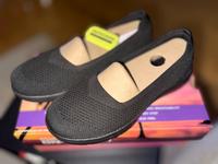 Skechers on the Go Flex schwarz  Größe 37 neu Frankfurt am Main - Nieder-Erlenbach Vorschau