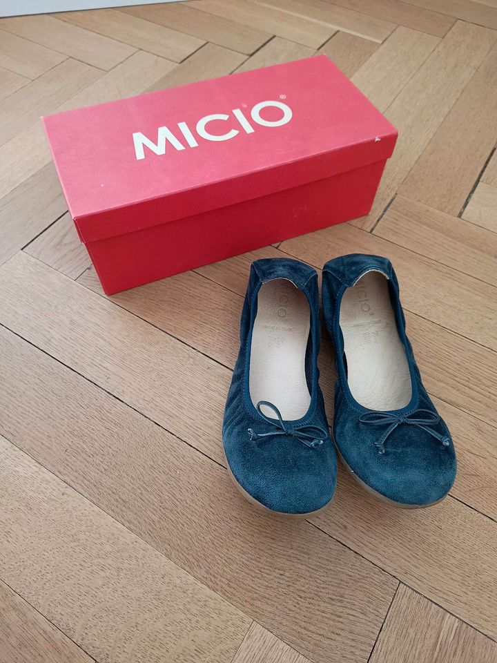 Micio Ballerina in blau, wie neu. Gr. 36 in Esslingen