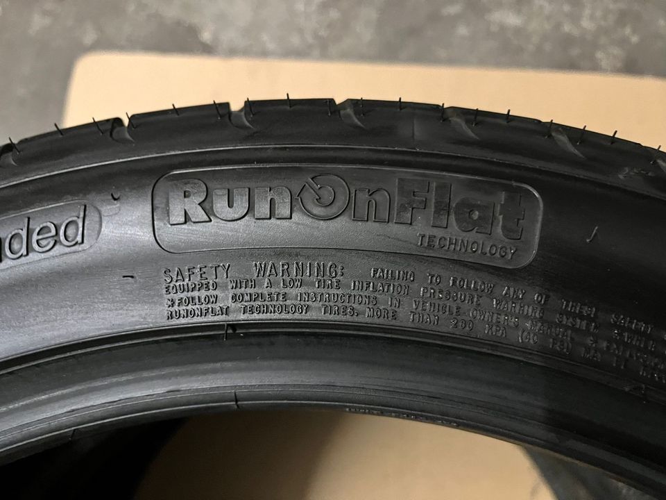 Goodyear EfficientGrip MO 235 45 R19 95V RunFlat Neue in Berlin