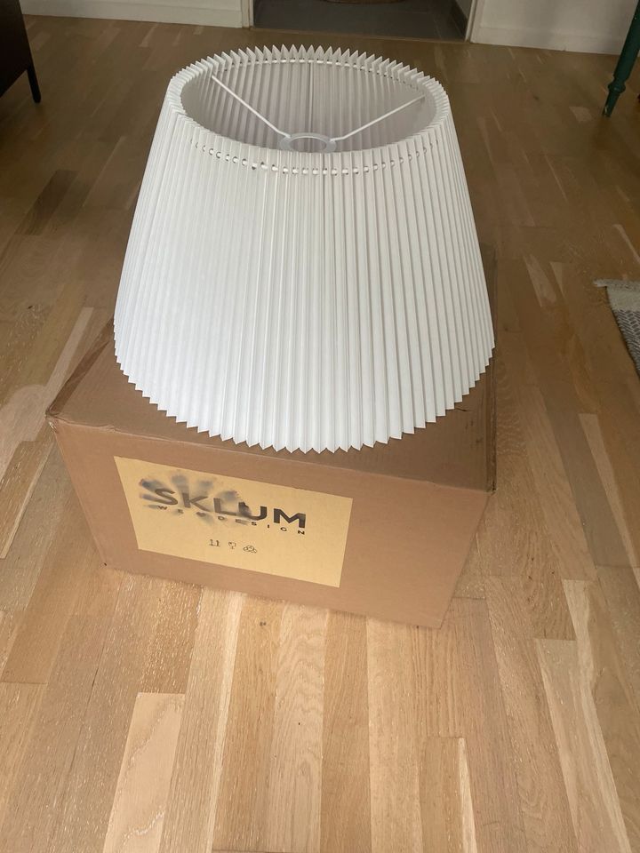 Neuer Lampenschirm ø50 cm - plissiert aus Papier in Köln