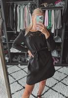 Kleid mit spitze und Gürtel von Vila  - Gr. S Brandenburg - Cottbus Vorschau
