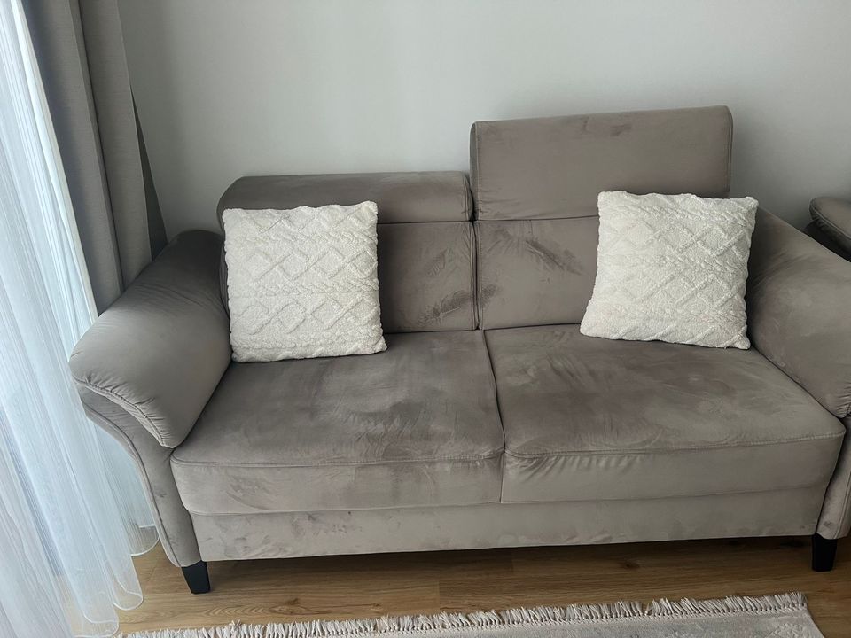 2 Sofas Beige  WIE NEU(Möbel Kabs) in Hamburg