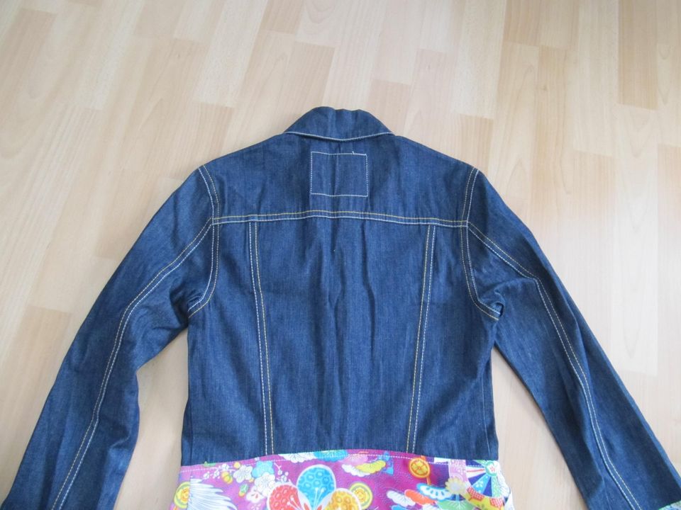 Evisu Jeans Mantel Gr.S DE S blau/bunt in Hamburg