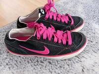 Nike Sneaker 38,5 Bayern - Bernried Niederbay Vorschau