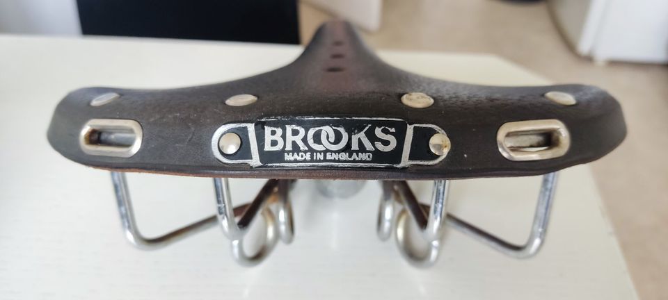 VERKAUFEN ODER TAUSCHEN: Brooks B72 genuine leather Sattel in Würzburg
