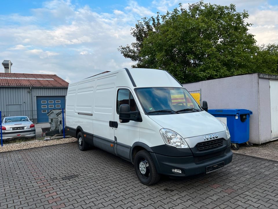 Iveco Daily Camper Projektaufgabe in Essen