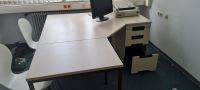 Büroschreibtisch groß m. Schubladenschrank Bürosessel Nordrhein-Westfalen - Bocholt Vorschau