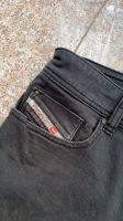 Diesel Jeans R-Troxxer-A Slim Skinny 38/XXL schwarz Hose Hessen - Liederbach Vorschau