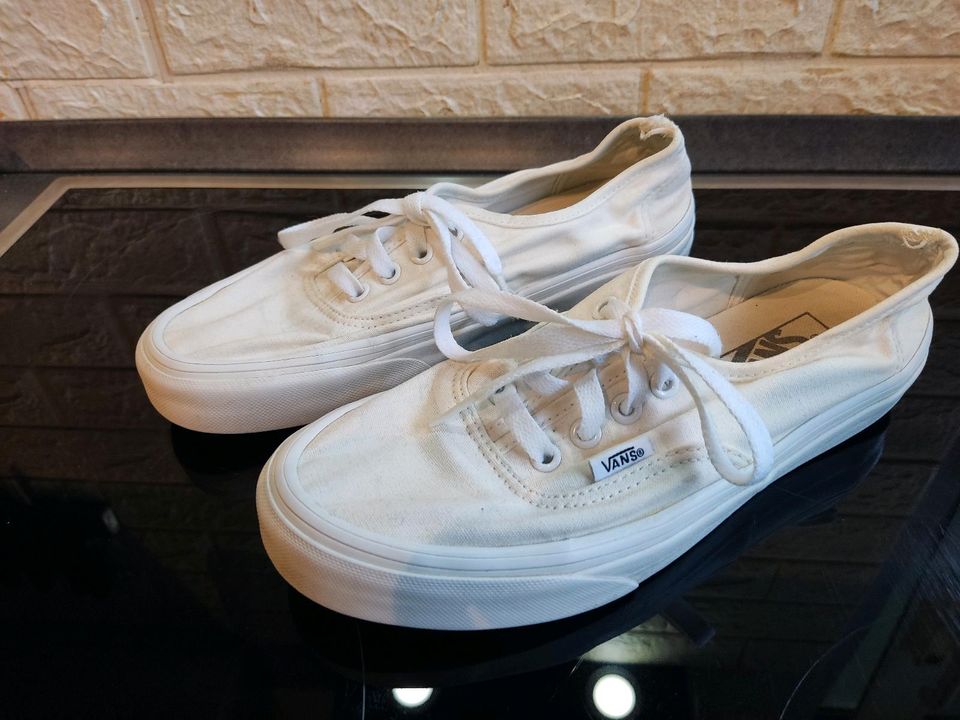 Vans "Off the wall" Oldskool Low in Remscheid