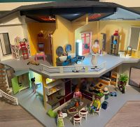 Playmobil Modernes Wohnhaus Komplettpaket mit Einrichtung Hessen - Nidda Vorschau