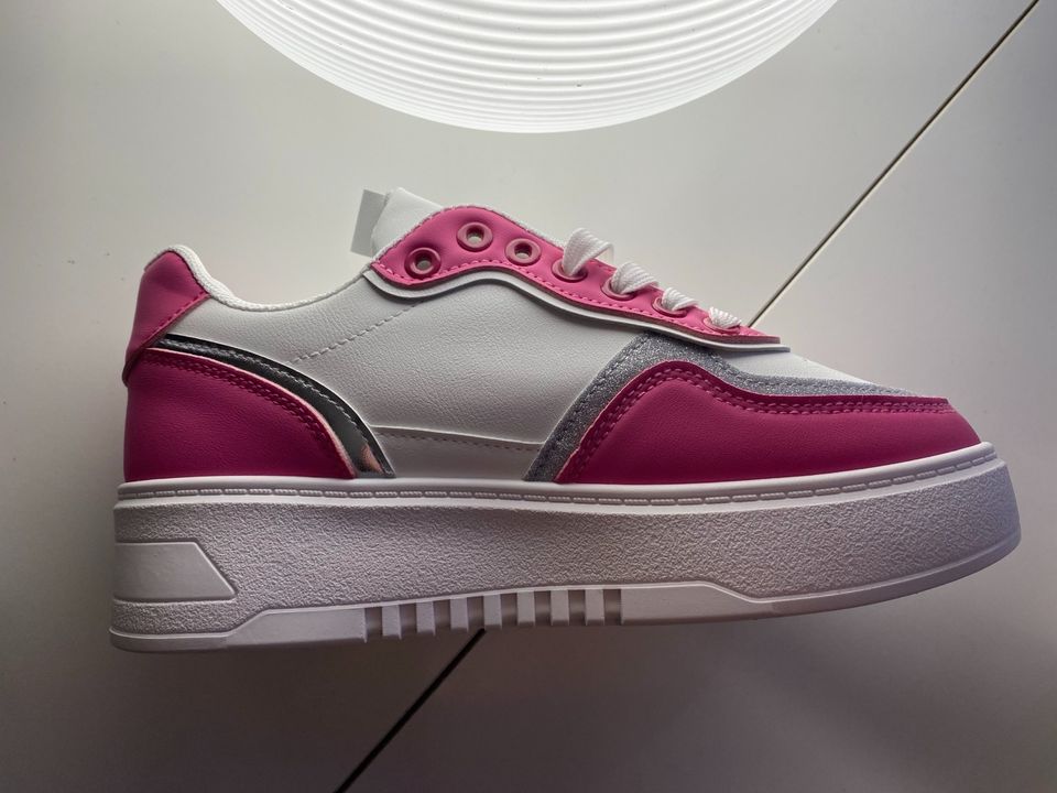 Sneaker 38 neu pink in Drensteinfurt