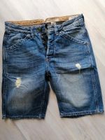 Herren Jungen Jeans Bermuda H&M regulär fit 29  48/50 blau Baden-Württemberg - Bräunlingen Vorschau