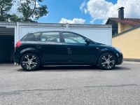 KIA CEED 2.0 CRDI - Vollausstattung  - black Voll-Leder-Interieur München - Schwabing-Freimann Vorschau