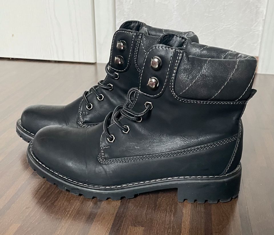 Coole Schnür-Boots⚡️❤️⚡️ Gr.38 schwarz, gefüttert. in Sülzetal