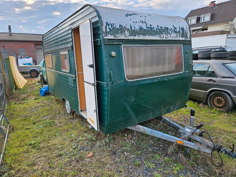 Wohnwagen HOBBY 460 in Kassel