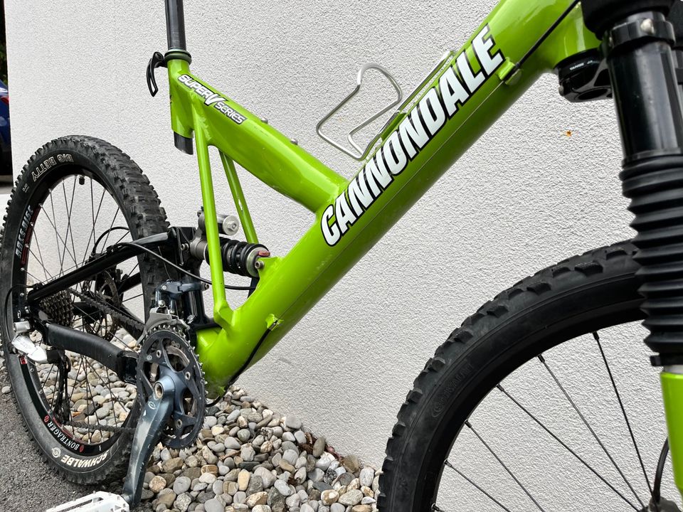 Cannondale Super V, Headshok, Moto FR, Lefty, Magura, Coda in Lindau