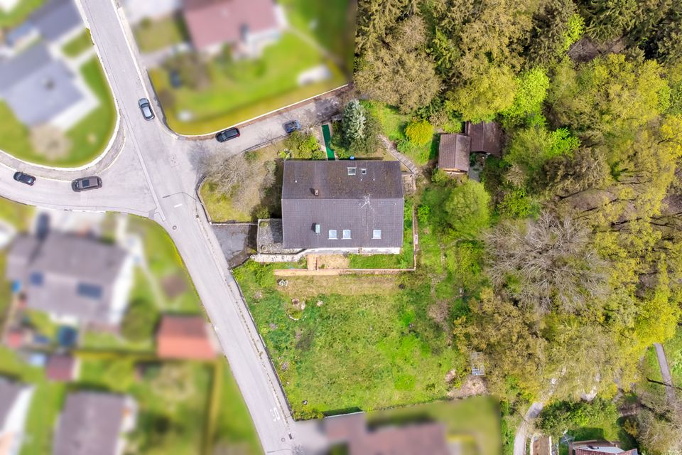 Seltene Gelegenheit. Charmantes Landhaus. Mit Baugrundstück und Bebauungskonzepte. Herrliche Lage. in Bad Griesbach im Rottal