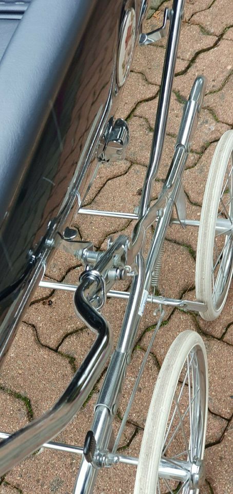 Englischer Luxus Kinderwagen Silver Cross in Barsinghausen