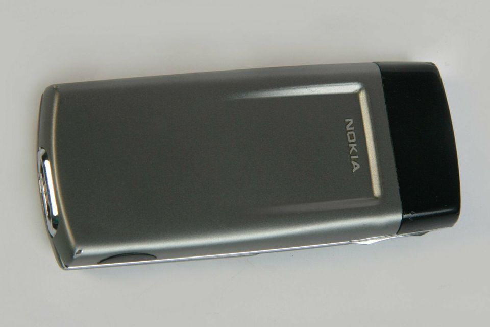 Nokia 8850 Handy Phone ohne Simlock Titan-Silber RARITÄT Bedienun in Berching
