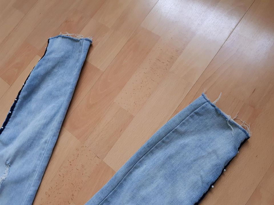 Kurze Jeanshose von Janina in Dörverden