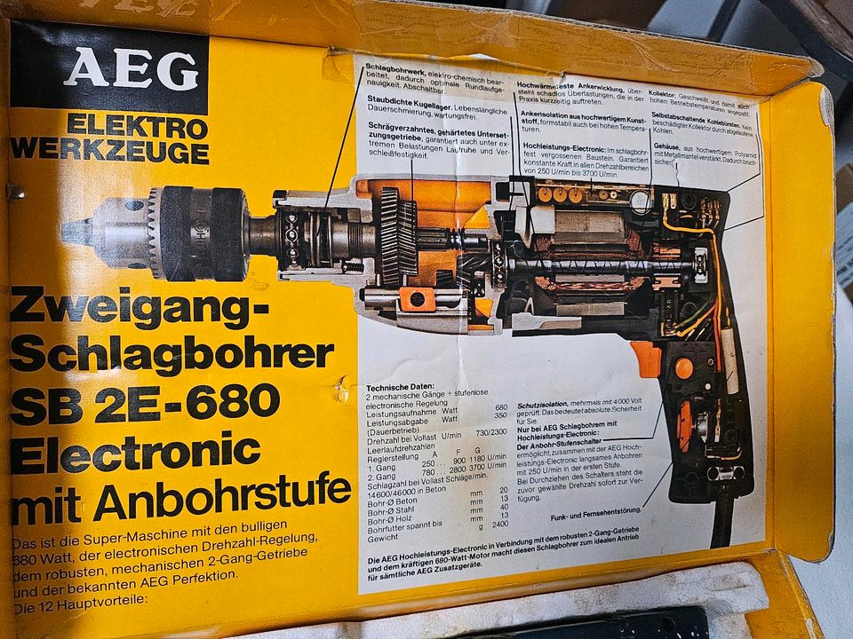 AEG Zweigang Schlagbohrer / Schlagbohrmaschine in Aschaffenburg