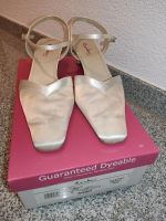 Brautschuhe Schuhe Hochzeit Rainbow Angel Größe 9 / 42 Baden-Württemberg - Schelklingen Vorschau