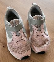 Sportschuhe v. NIKE * Gr. 28 Sachsen-Anhalt - Tangeln Vorschau