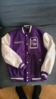 H&M Jacke, College Jacke, Lila weiß mit Patches, selten getragen Hessen - Hofheim am Taunus Vorschau