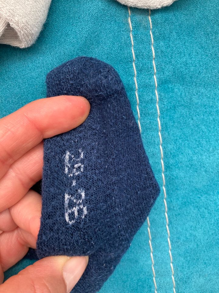 Kinder Socken Größe 23/26 in Droyßig