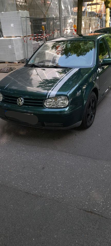 Vw Golf 4 Automatik in Hamburg