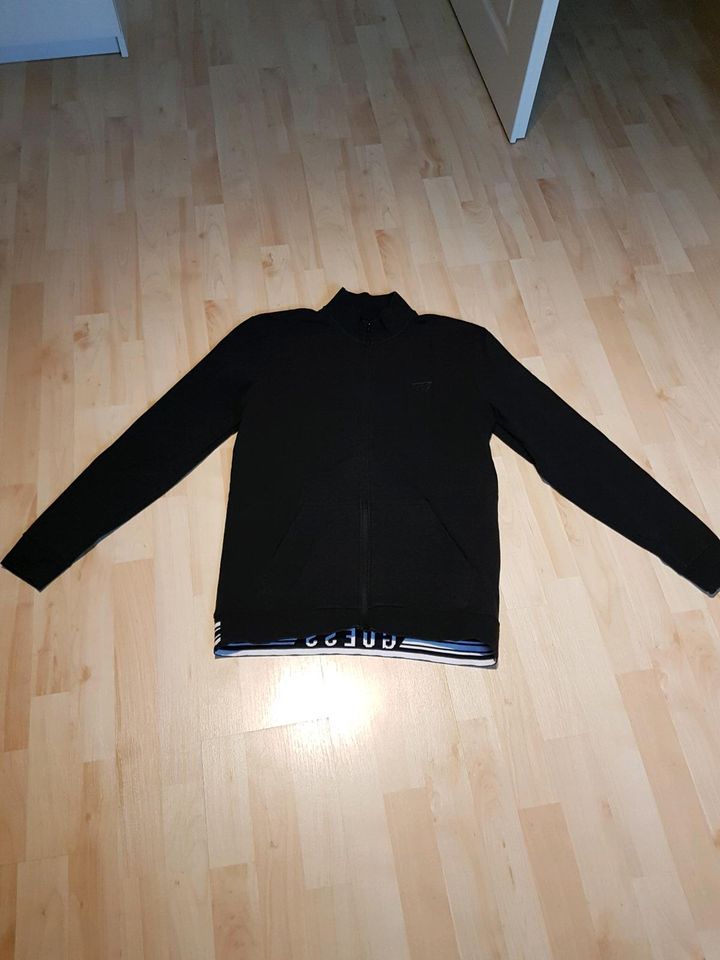 Neuw. schwarze Sweatshirtjacke von Guess Gr. M in Schülp bei Rendsburg