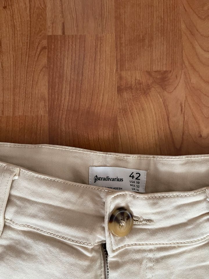 Größe 42 Stradivarius Wide Leg Hose Beige in Köln