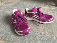 Adidas Damen Adifast Ortholite 38 Laufschuhe Turnschuhe Nordrhein-Westfalen - Schermbeck Vorschau