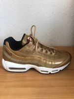 NIKE Air Max 95 Premium QS Gr. 42.5 Metallic Gold/Weiß (UK8) Baden-Württemberg - Sigmaringen Vorschau