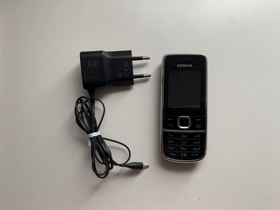 Nokia 5230 - 5310 - C2-01 - 6300 (3310gratis) in Wiesenburg/Mark