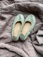 Unisa Ballerinas Leder Silber Gold wie neu Berlin - Marzahn Vorschau