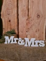 Schriftzug Mr & Mrs Hochzeit Geschenk Beton Raisin Keraflott Niedersachsen - Barßel Vorschau