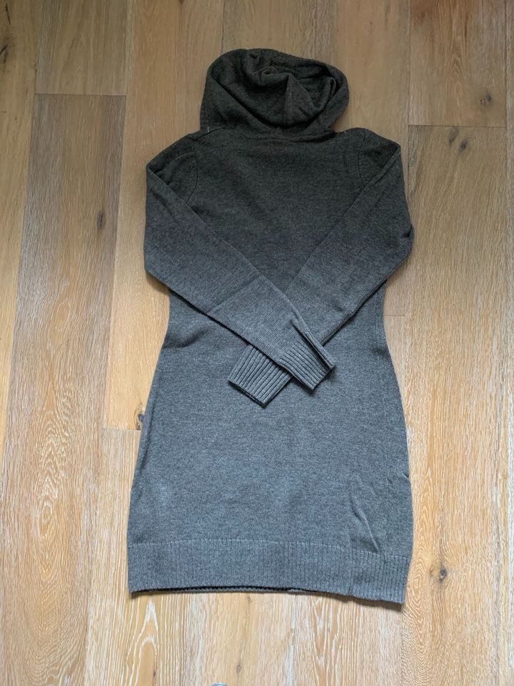 NEU Esprit Kleid Cashmere/Wolle Gr. M Braun in Hamburg