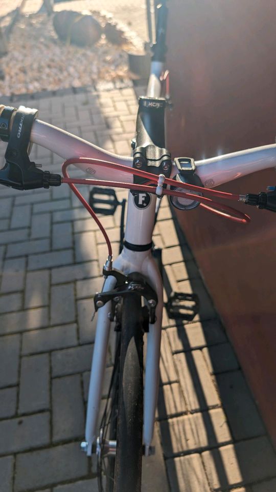 Fixie INC Floater Sram 2 Gang Narbe RH 55,5 in Wallhausen (Helme)