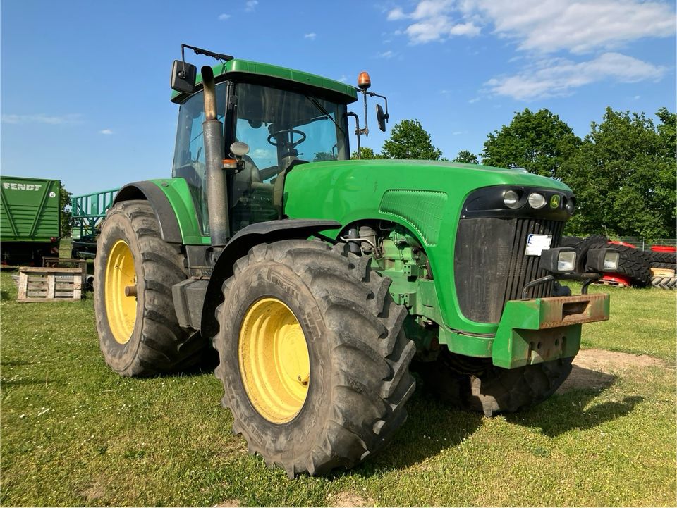 John Deere 8320 PowerShift in Goldberg