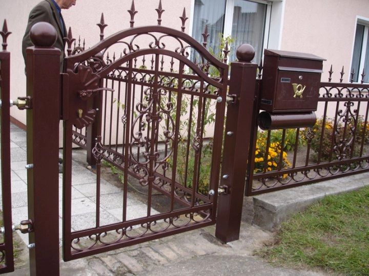 Pforte Zaun Metall Schiebetor Metallzaun Garten Schmiedezäune BER in Görlitz