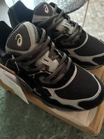 Asics, Gelnyc Unisex, Größe 42, mit Etikett, ungetragen Hessen - Eschborn Vorschau