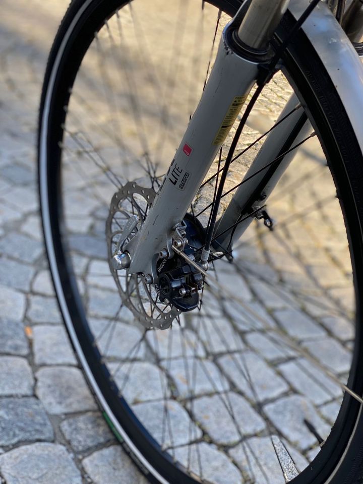 Damen Diamant E-Bike 28 Zoll in Marktoberdorf