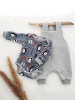 Set Newborn Baby Body Latzhose Gr. 50 Handmade NEU,  52€* Nordrhein-Westfalen - Meinerzhagen Vorschau