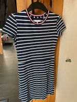 Mädchen Hilfiger Kleid Gr. 152 Bayern - Hirschaid Vorschau